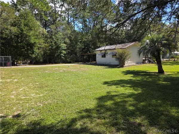 6862 W Homosassa TRL, Homosassa, FL 34448
