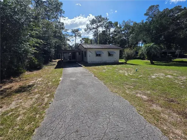 6862 W Homosassa TRL, Homosassa, FL 34448