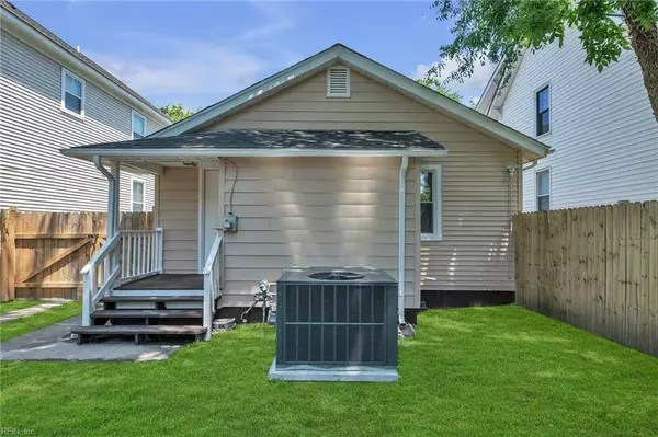 733 W 28th ST, Norfolk, VA 23508