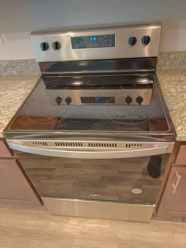 5237 NW Reba CIR, Port Saint Lucie, FL 34986