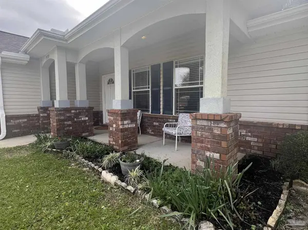 7597 Blackjack Cir, Navarre, FL 32566