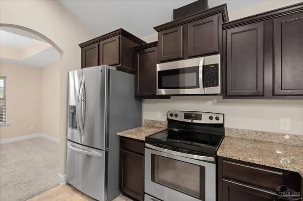 7807 Jewt Ln, Pensacola, FL 32526