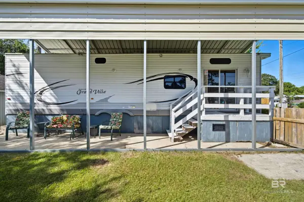 63 Buena Vista Drive, Lillian, AL 36549