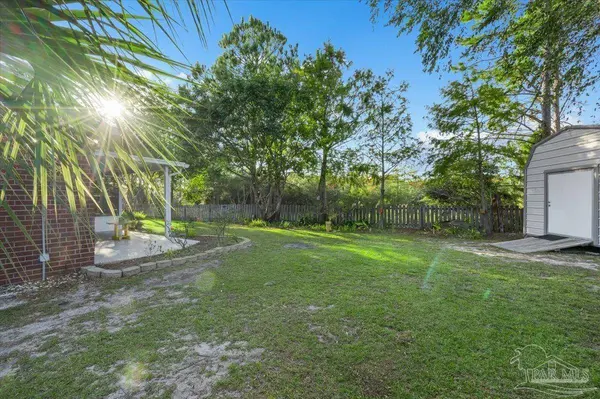 23 Genoa Pl, Pensacola, FL 32507