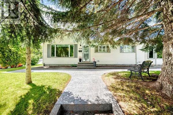 8215 5 Street SW, Calgary, AB T2V1C6