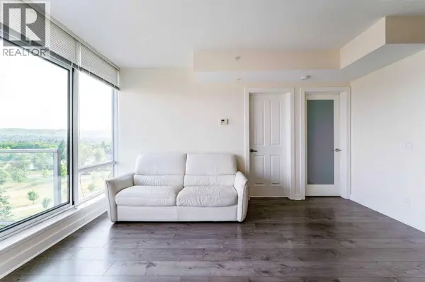 511, 30 Brentwood Common NW, Calgary, AB T2L2L8