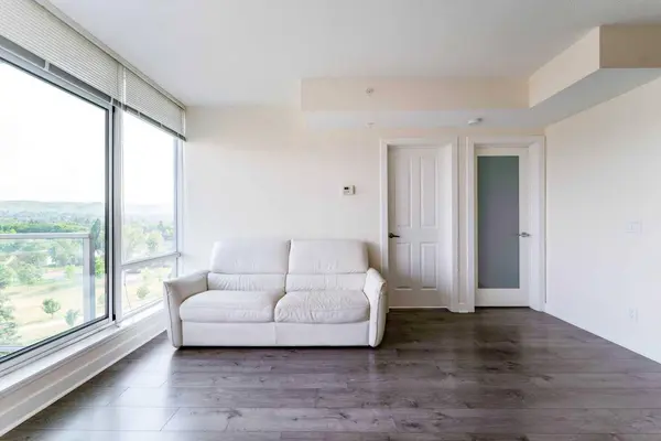 30 Brentwood Common NW #511, Calgary, AB T2L 2L8