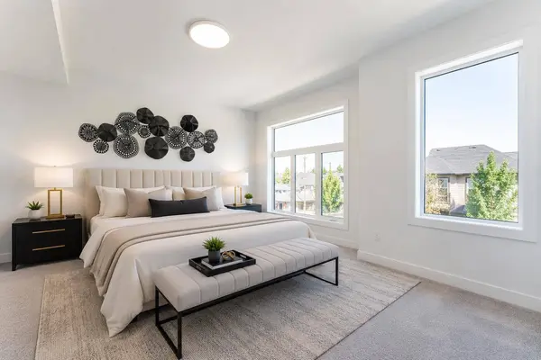 73 7 ST NE, Calgary, AB T2E4B6