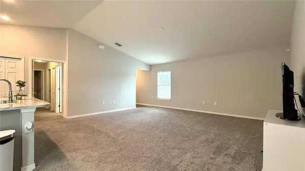1107 TROPEA LN, Auburndale, FL 33823