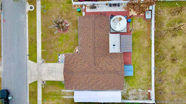 2744 MIDDLE ST, Orlando, FL 32807