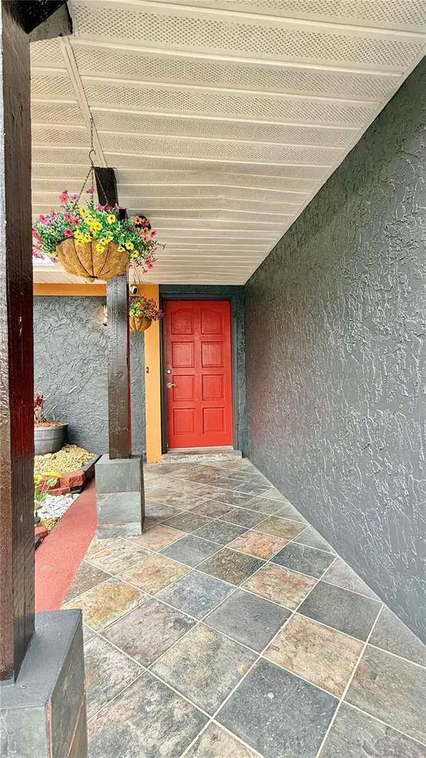 2744 MIDDLE ST, Orlando, FL 32807
