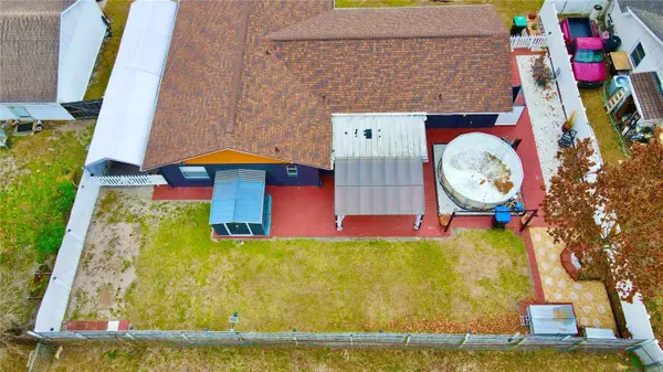 2744 MIDDLE ST, Orlando, FL 32807