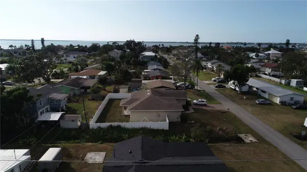 2981 N LOCKWOOD MEADOWS BLVD, Sarasota, FL 34234