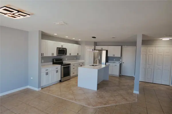 706 BRENTON LEAF DR, Ruskin, FL 33570