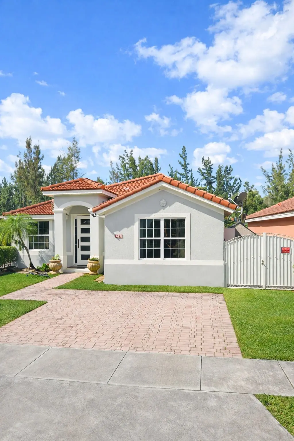 4128 SW 156th Ct, Miami, FL 33185