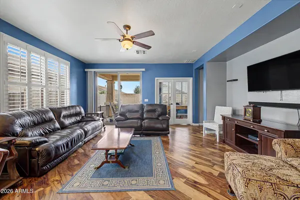 696 W SUNDANCE Circle, San Tan Valley, AZ 85143