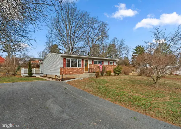 5309 WENDY RD, Sykesville, MD 21784