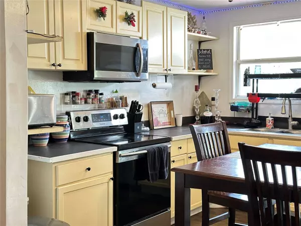 8412 N 15TH ST, Tampa, FL 33604