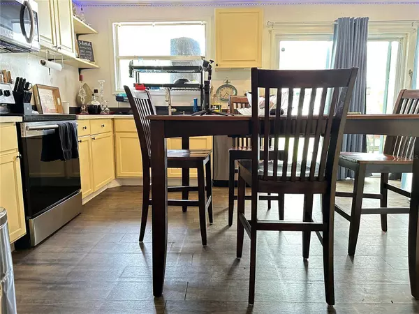 8412 N 15TH ST, Tampa, FL 33604