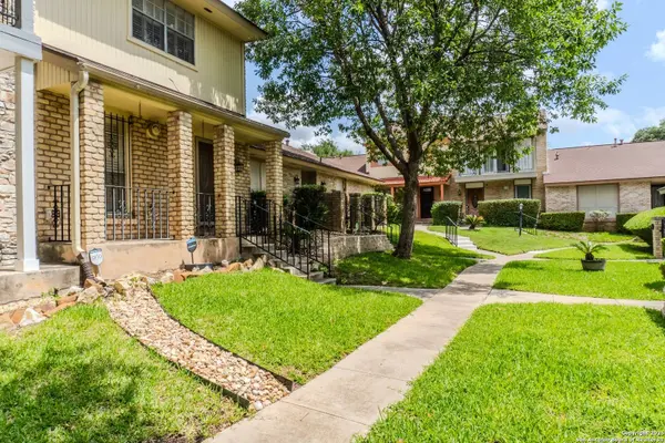 11303 Vance Jackson UNIT H2, San Antonio, TX 78230