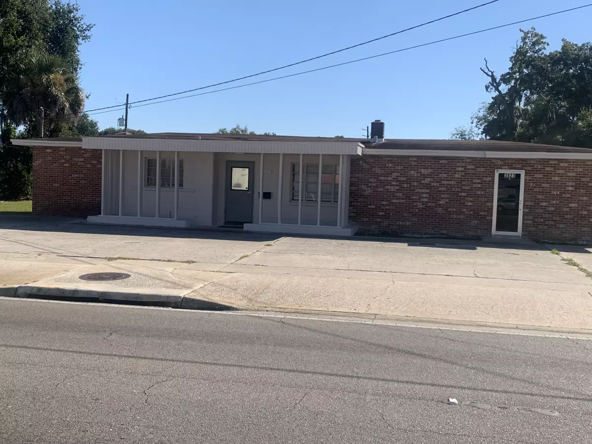 Jacksonville, FL 32210-5244,3823 Blanding Blvd