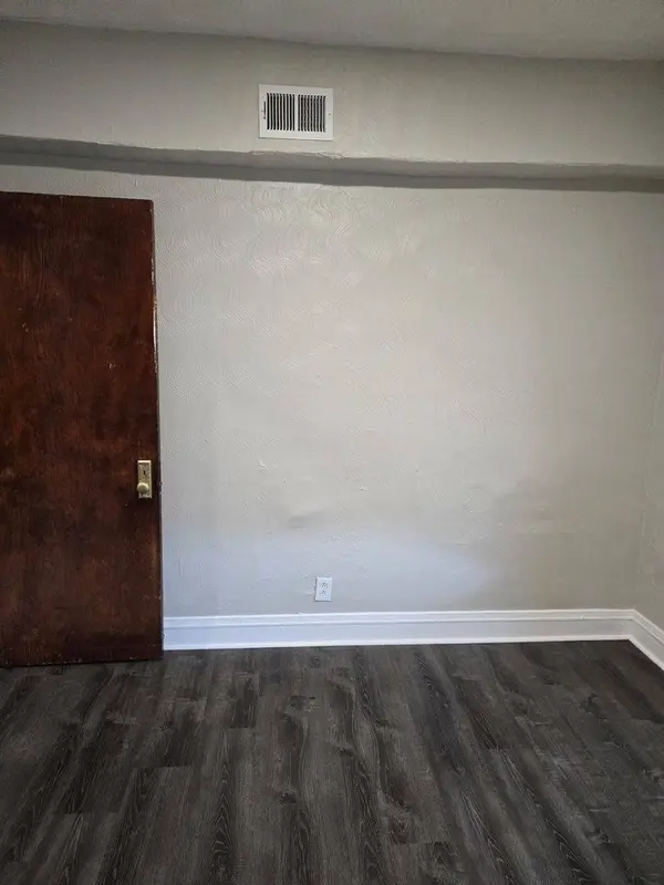 1811 W Garfield BLVD #3, Chicago, IL 60636