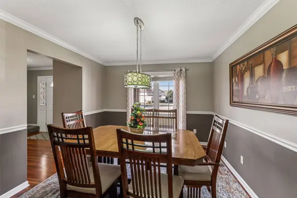 1015 SE Applewood Lane, Waukee, IA 50263