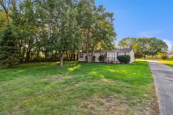 5080 NE 3rd Street, Des Moines, IA 50313