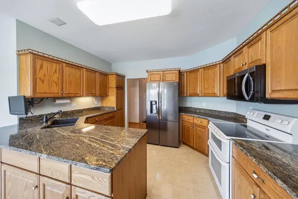 810 NE Vail Court, Ankeny, IA 50021