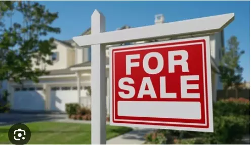Selling a Home in a Slow Market: Smart Strategies for Success
