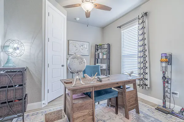 157 Summer Meadow, La Vernia, TX 78121