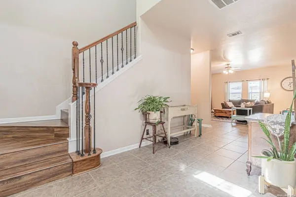 8223 Sabinoso, Helotes, TX 78023