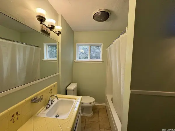 Castle Hills, TX 78213-2210