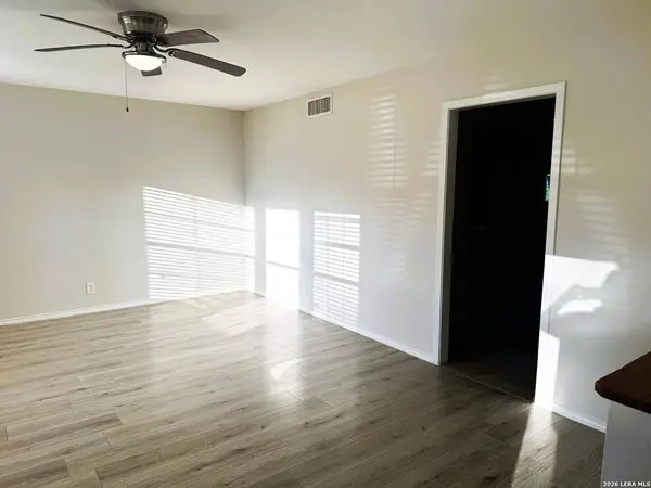 Castle Hills, TX 78213-2210