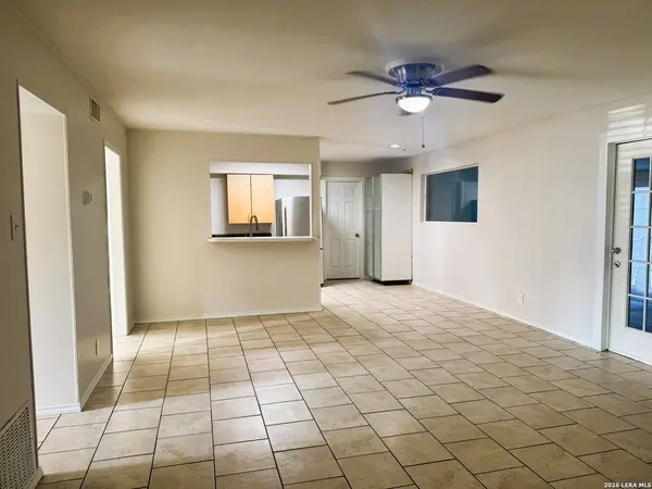 Castle Hills, TX 78213-2210
