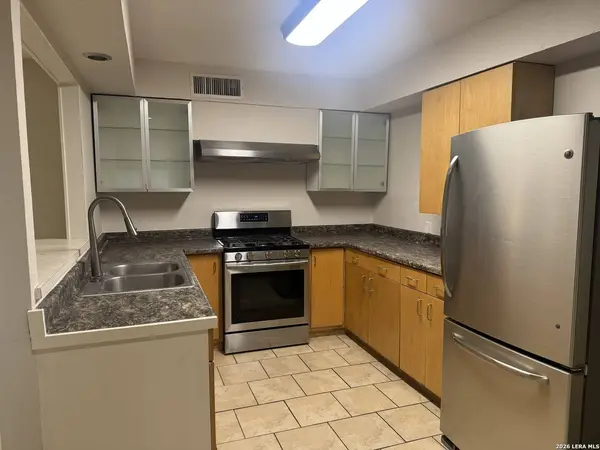 Castle Hills, TX 78213-2210
