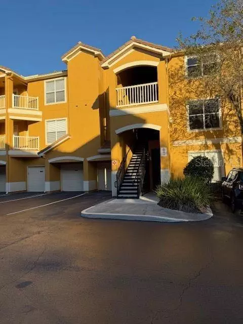 8848 VILLA VIEW CIRCLE #206, Orlando, FL 32821