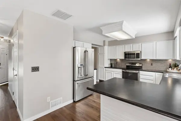 206 NW Ridgeline Drive, Ankeny, IA 50023