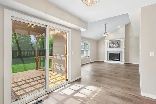 206 NW Ridgeline Drive, Ankeny, IA 50023