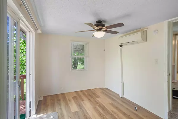 295 Glendale ST, Rockaway Beach, MO 65740