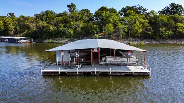 26376 Burr Oak LN, Golden, MO 65658