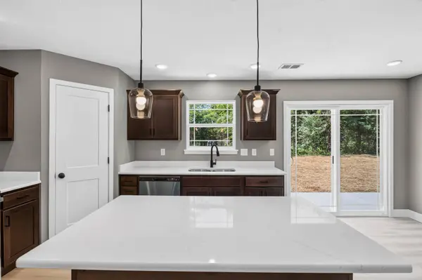 215 Field RD, Powersite, MO 65731