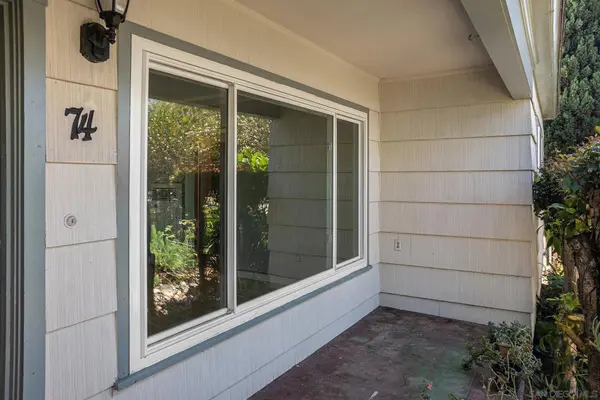 74 E St East, Chula Vista, CA 91910