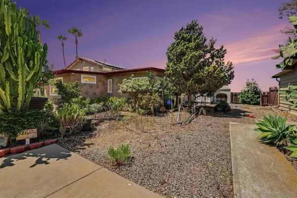 759-63 Santa Victoria, Solana Beach, CA 92075