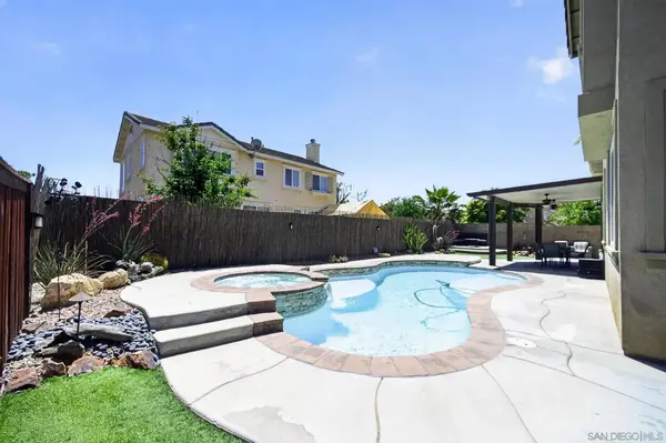 1930 Dainty Way, Hemet, CA 92545