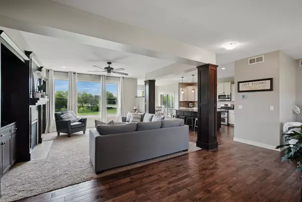 9012 NW 72nd Place, Johnston, IA 50131