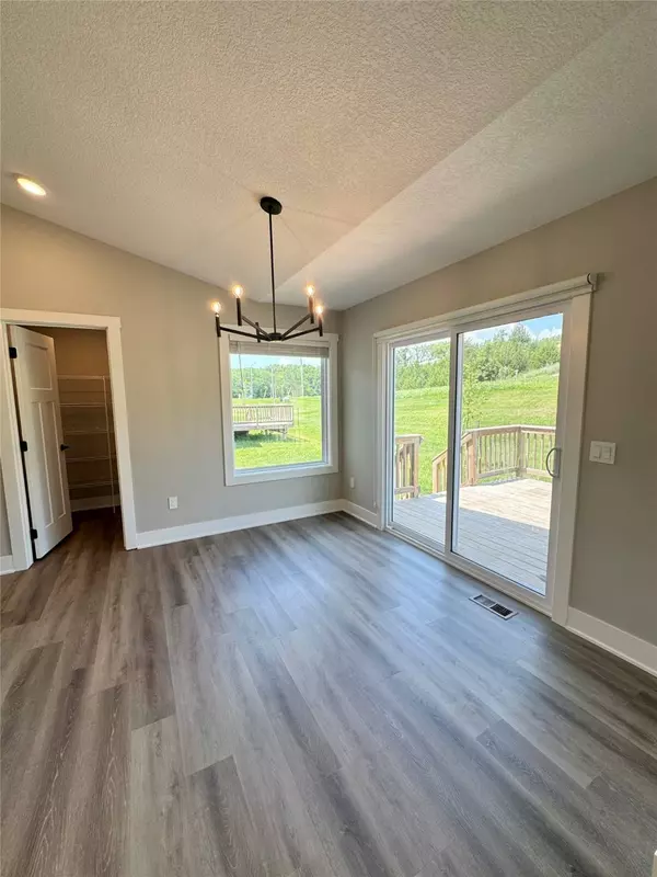 519 Meadows Court, Polk City, IA 50226