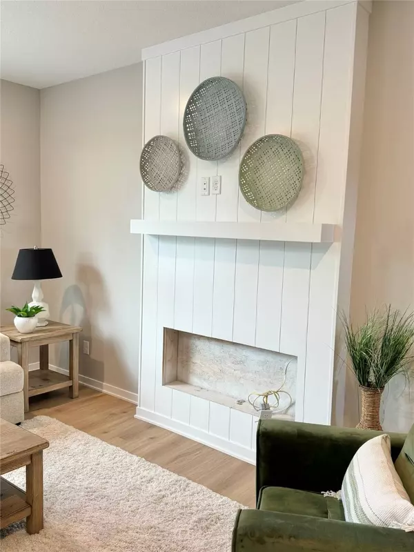 617 W Wright Road, Norwalk, IA 50211