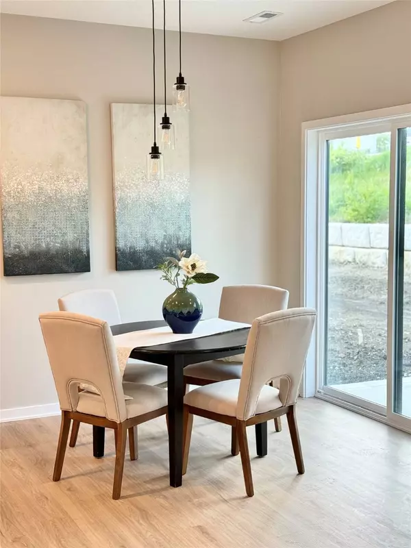 617 W Wright Road, Norwalk, IA 50211