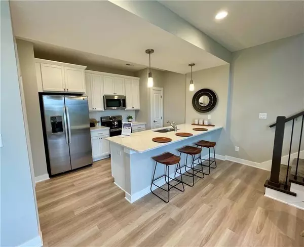 5428 153rd Street, Urbandale, IA 50323